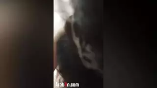 مراهقة تركية صغيرة تمص الزب وتتناك من ابن عمها