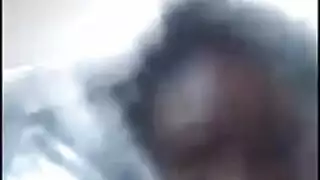 مثير فتاة وقحة خجولة مارس الجنس في الصالة الرياضية