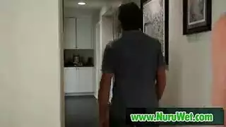 آفي الحب يتيح لها كس شعر.