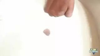 بوسها يجف على الفور