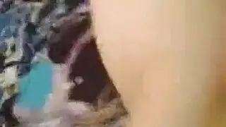 شرمطة مصرية من الوزن الثقيل وهي تاكل الزب في كسها المربرب
