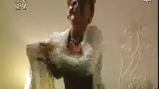 ماتيلد الاسترخاء مع عرض الواقع