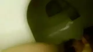 كوغار التبول يفسد حبيبها بالحب