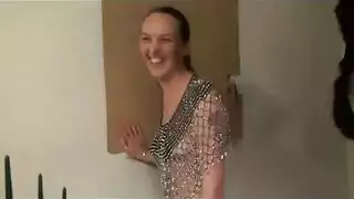 اثنين من السمراوات استمناء في الحرارة