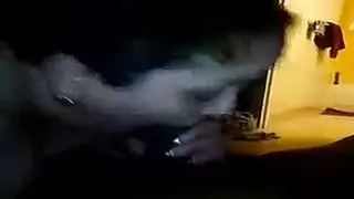 جبهة مورو يمنحها وصيفه الشرف حماة لها الثدي ضخمة