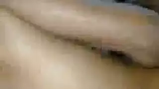الحمار الساخنة في عبودية لهذه العشيقة.