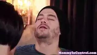 مهيمن سخيف براز سخيف المهيمنة
