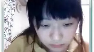 شخ اللعب مع كبير الثدي الخاص بك على كاميرا ويب