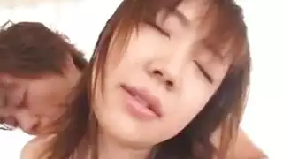 بزاز امى فى المطبخ