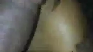 مدمن ضئيلة مص الديك.