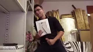 الموظف يتلقى اللعنة مع الزعيم الجيد سيئة الديك