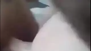 تونسية تتناك من كسها وتقول نيكني اححح سكس العرب