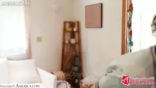 سكس مترجم كيف تجرؤ على التجسس عليّ سكس امهات