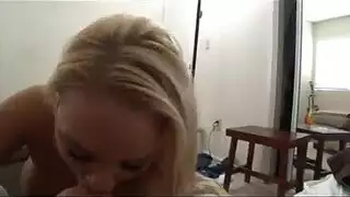حمير يتنايكن مع بعض