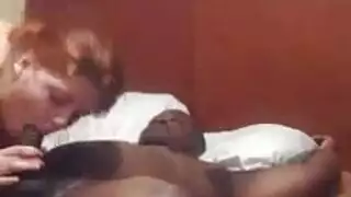 الشابة الحسية وقحة البرازيلي انتشار ضيق ضيق كس