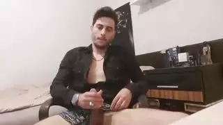 قرنية الاباحية التركية