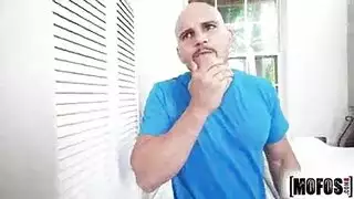 الجنس على الغسالات مع امرأة تحب الصعب سميكة ديك في كس