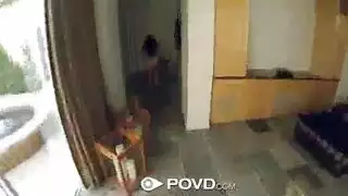 نويل إيستون في العمل الثلاثي.