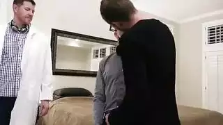النمل الأبيض القذرة ولعب مطيع