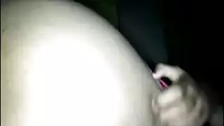 الزوجان يمارسان الجنس على الكاميرا