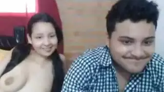 فتاة عربية كيوت اخ واخت