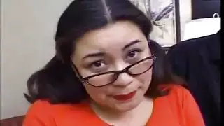 فاتنة الآسيوية يحب نائب الرئيس على الديك