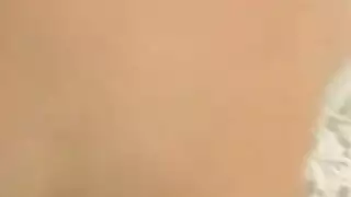 بنت جميله جدا وأحلي متعه جنسيه