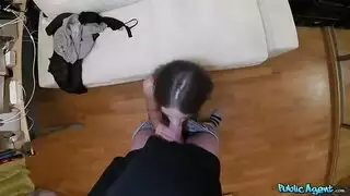 نيك كس على Sofa Xnxx Sex