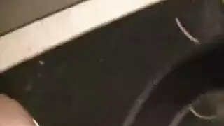 سمراء قرنية نادية وحدها