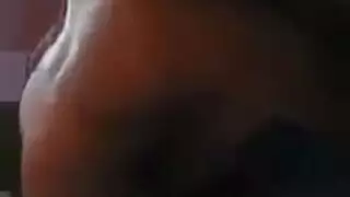 فيديو السوري والمراهقة الجزائرية