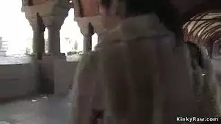 الرعب الإذلال العام أوستن ماديسون على رأس مدعوم.