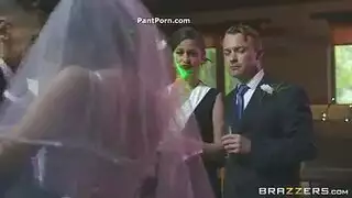 الآسيوية مي البطيخ يتأهل ويمتص ديك