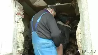 الجبهة مفلس وصديق زوجها المفضل