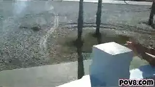 لاتينا رهيبة في سراويل بيضاء فوضوي