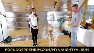 تايسيا الجميلة تمزق الديك من مكان