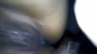 محبي الموسيقى سيئة يحب أن يشعر الديوك في مؤخرتها، بعد أن تمتصهم.