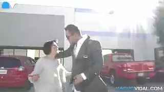 ناتشو مولعا ويعرف حقيقة جيك من أول لقاء له