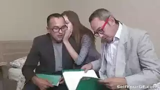 فيديو سكس بنات اندنوسيات وكب المني في الكس