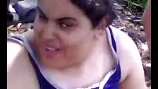 يمنيه تخينه تتناك من مجموعه شباب