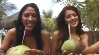 صوره بنت متحركه ينيكوها خمسه رجال