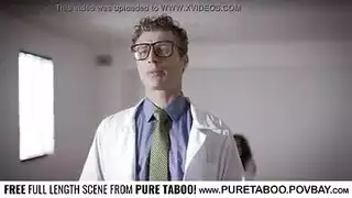 إميلي ويليس وزوي مونرو فوكين جيد