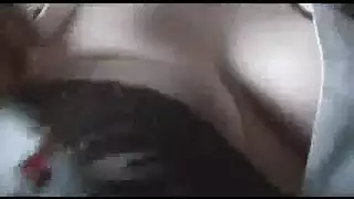 قطاع الجدة ويهز غنيمة لها