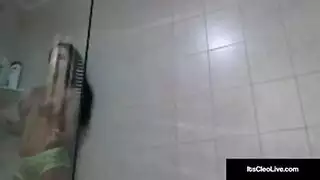 كليو اللعب بعد البشاشة والديك