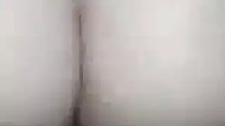حبيب مثلي الجنس الحقيقي مع ديك متشعب يحصل على ولدت.
