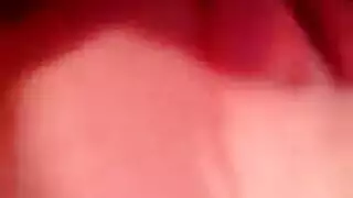 مفلس شقراء في سن المراهقة ضخ على الفرج لها