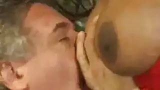 كارينا كابور تتناك