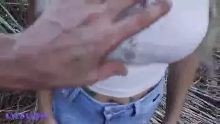كايلا سوزين خارج اللسان