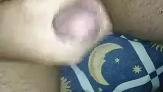 رائعة المقربة من حلماتها تراجعت