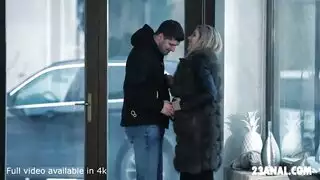 تحب شونا نهر ممارسة الحب مع مثلي الجنس تحبها كثيرًا ، وكذلك مع أختها