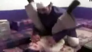 سكس عربي نيك مع رجل ناضج و شرموطتين